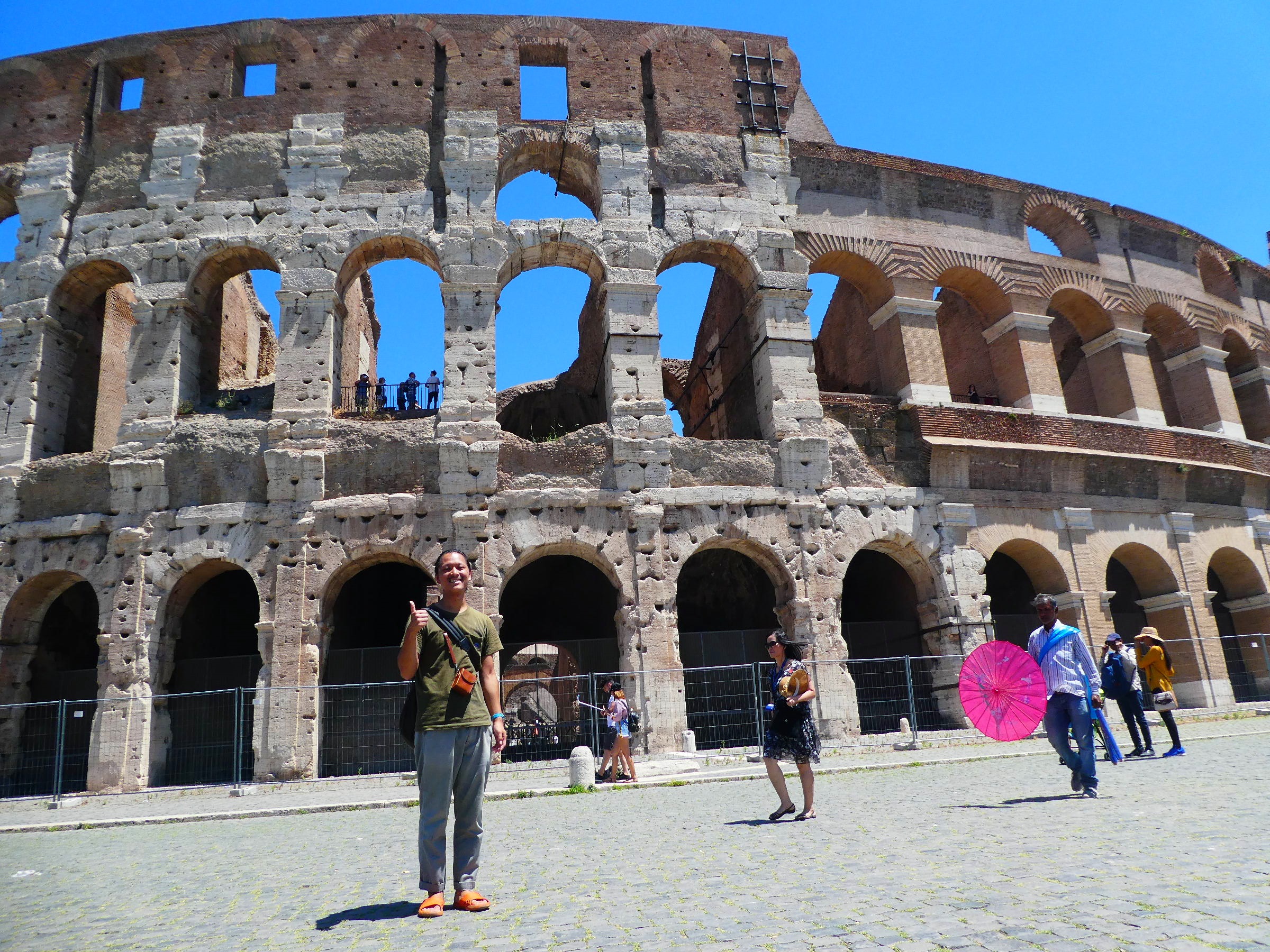 【オガ旅更新】～古代ローマの風格と芸術の宝庫 コロッセオとバチカン美術館／イタリア・バチカン市国～ | お知らせ (メディア掲載) 一覧 |  翔設計グループ 一級建築士事務所の建築総合コンサルタント